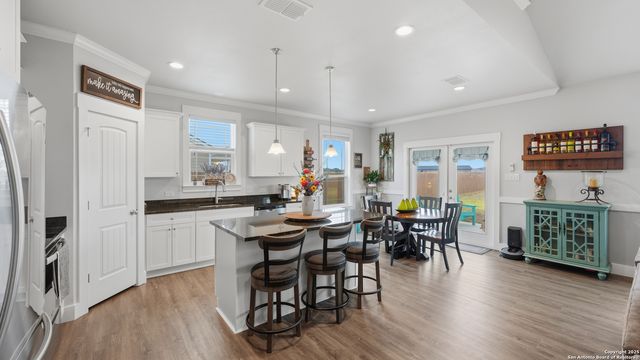 164 Turnberry, La Vernia, TX 78121