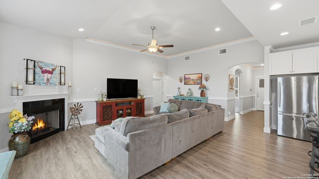 164 Turnberry, La Vernia, TX 78121