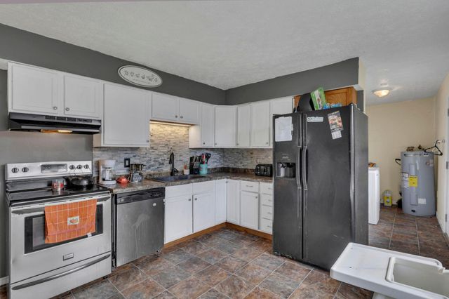 9419 Sovereign Place, Thornville, OH 43076