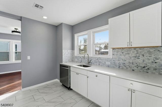 209 Vine St, Delanco Twp., NJ 08075