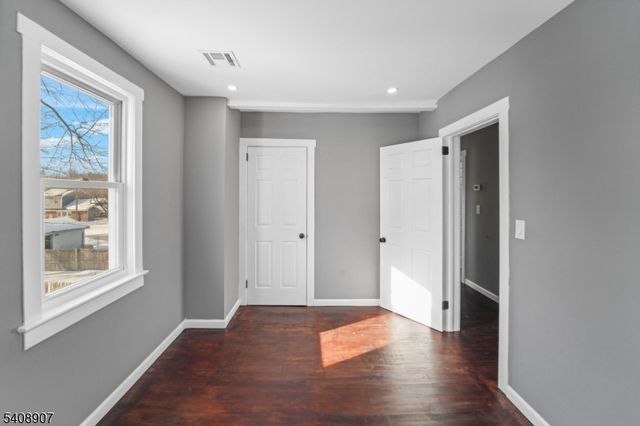 209 Vine St, Delanco Twp., NJ 08075