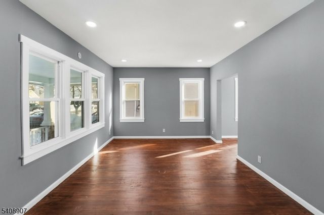 209 Vine St, Delanco Twp., NJ 08075