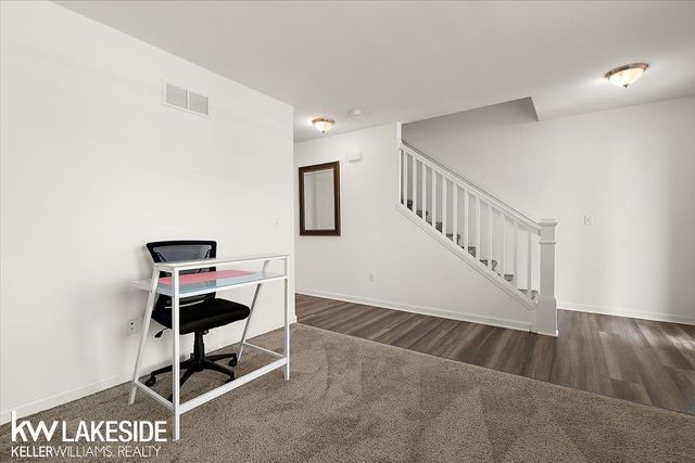 23732 Shadow Woods Avenue, Macomb Twp, MI 48042