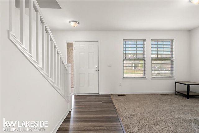 23732 Shadow Woods Avenue, Macomb Twp, MI 48042