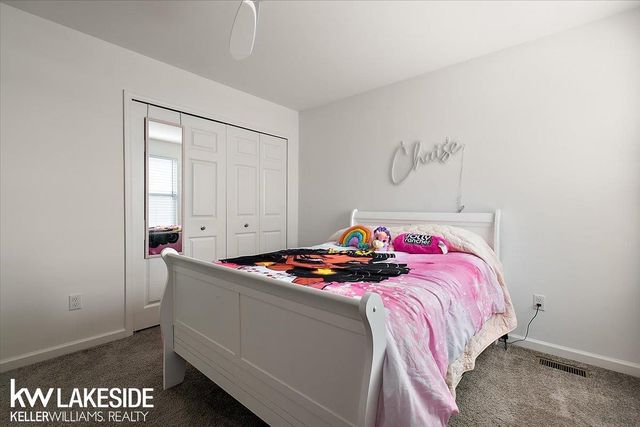 23732 Shadow Woods Avenue, Macomb Twp, MI 48042