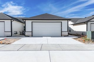 848 S Jay St, Valley Center, KS 67147
