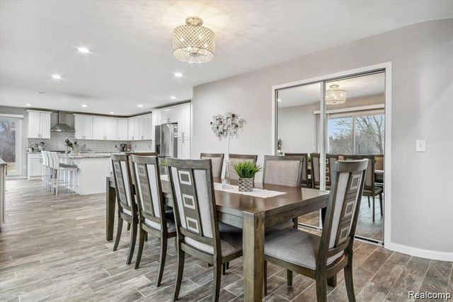 29690 Canterbury Court, Farmington Hills, MI 48331