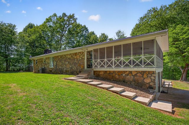 214 Boyd Creek Rd, Sparta, TN 38583