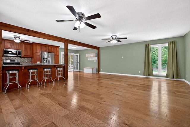 214 Boyd Creek Rd, Sparta, TN 38583