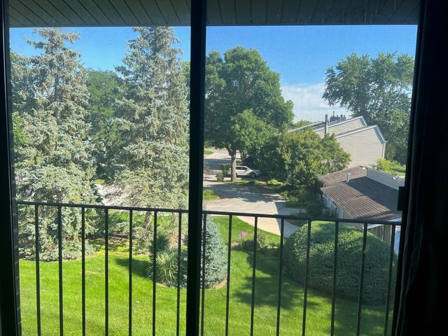 1725 S Washington Street 1725, Naperville, IL 60565