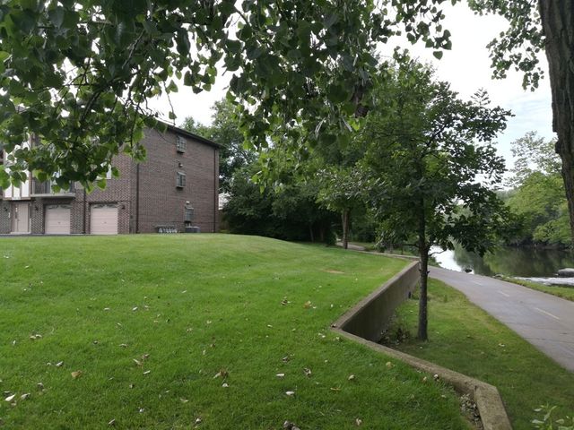1725 S Washington Street 1725, Naperville, IL 60565