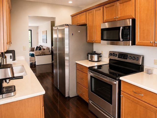 1725 S Washington Street 1725, Naperville, IL 60565