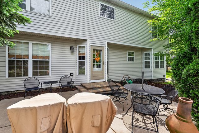 5205 Brookshire Estates Drive, Plainfield, IL 60586