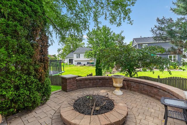 5205 Brookshire Estates Drive, Plainfield, IL 60586