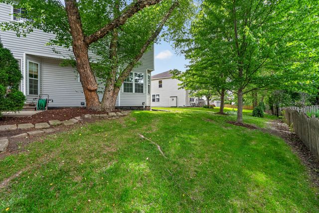 5205 Brookshire Estates Drive, Plainfield, IL 60586