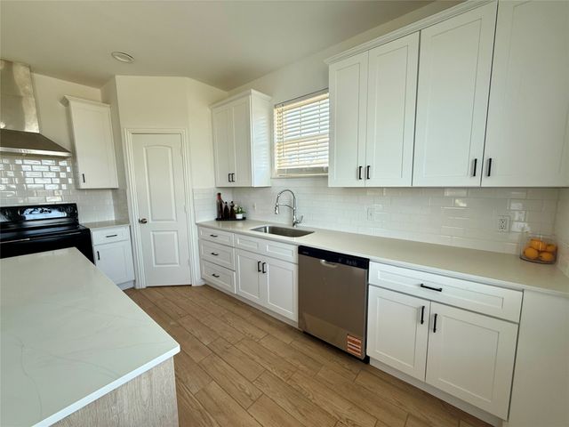 6078 County Road 302, Grandview, TX 76050