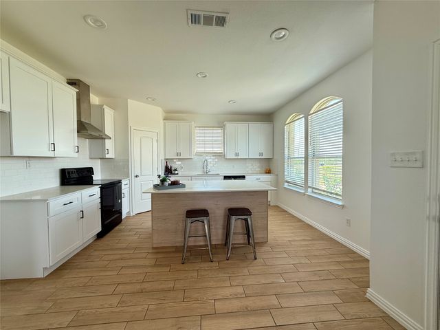 6078 County Road 302, Grandview, TX 76050