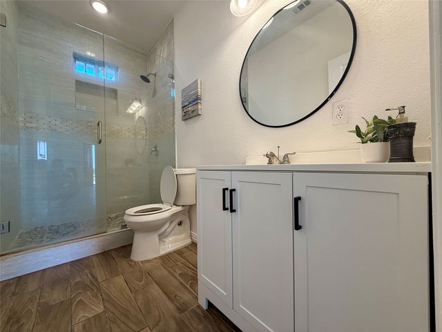 6078 County Road 302, Grandview, TX 76050