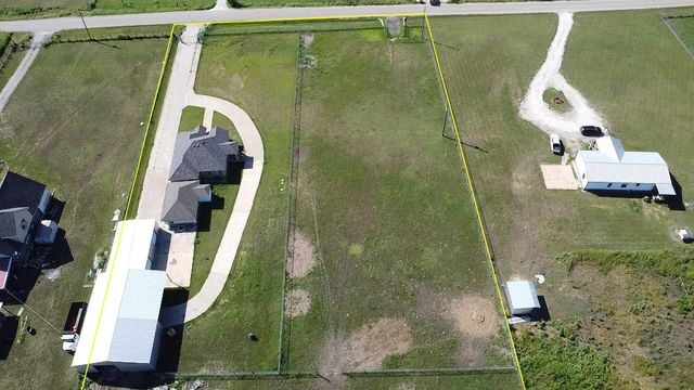 6078 County Road 302, Grandview, TX 76050