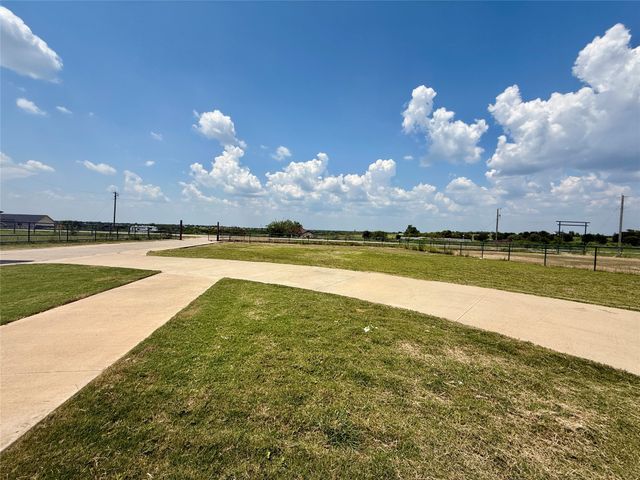 6078 County Road 302, Grandview, TX 76050