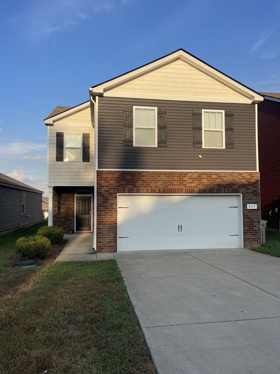 537 Spangler Ln, Ashland City, TN 37015