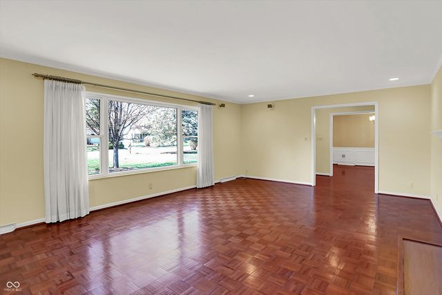 6361 Sunset Lane, Indianapolis, IN 46260