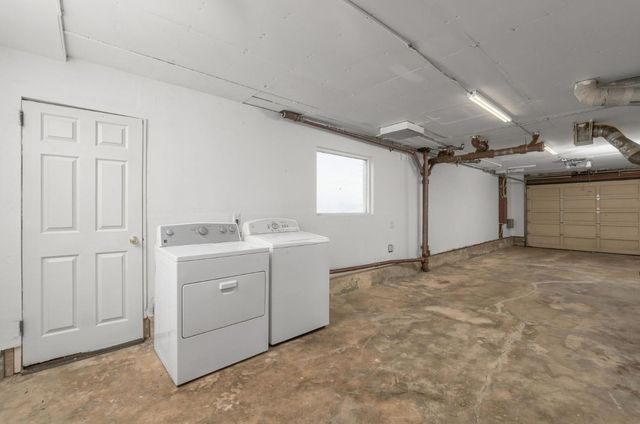 295 Edgewood Drive, Pacifica, CA 94044