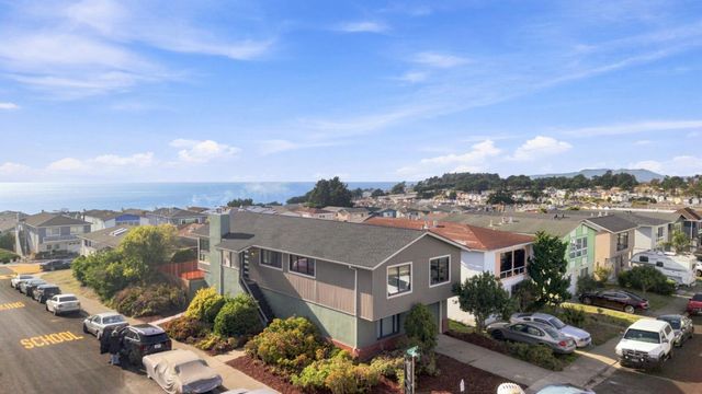 295 Edgewood Drive, Pacifica, CA 94044