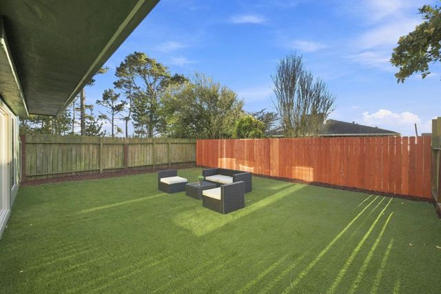 295 Edgewood Drive, Pacifica, CA 94044