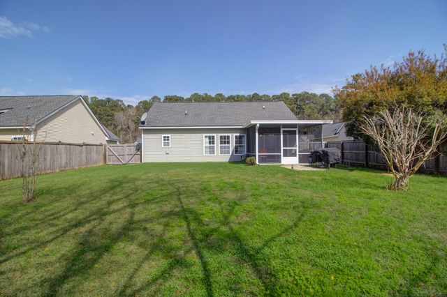 325 Slow Mill Drive, Goose Creek, SC 29445