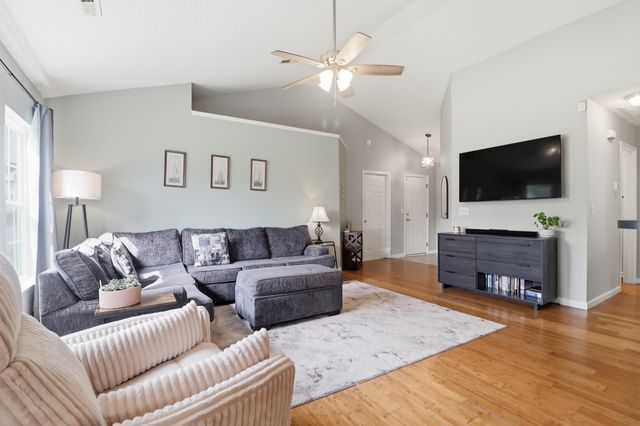 325 Slow Mill Drive, Goose Creek, SC 29445