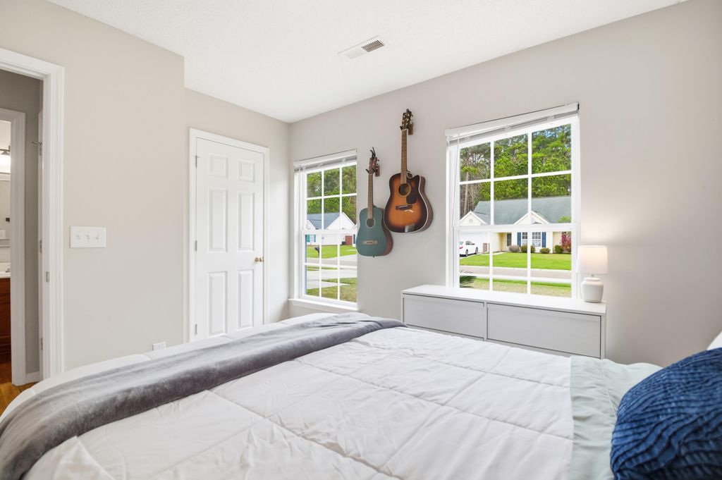 Image 10 of property listing at 325 Slow Mill Drive, Goose Creek, SC 29445