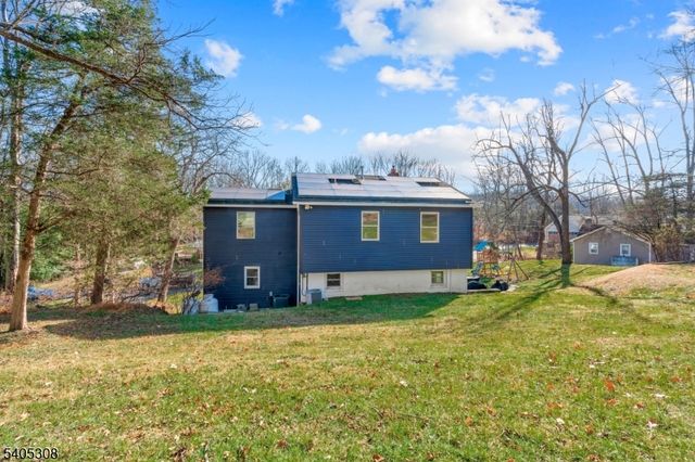 920 W Walnut Dr, Stillwater Twp., NJ 07860