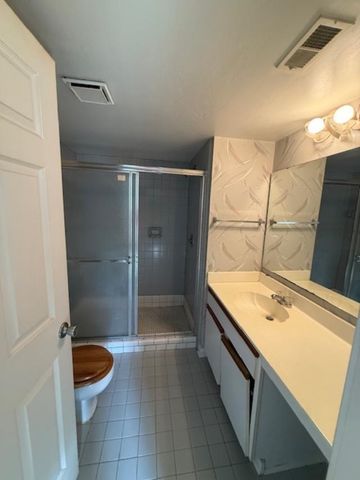 1200 5th Ave N Apt 206, Surfside Beach, SC 29575