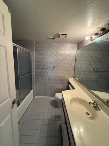 1200 5th Ave N Apt 206, Surfside Beach, SC 29575