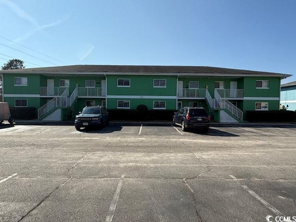 1200 5th Ave N Apt 206, Surfside Beach, SC 29575