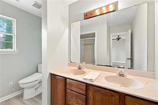 9 Sea Cove CT, Hampton, VA 23669
