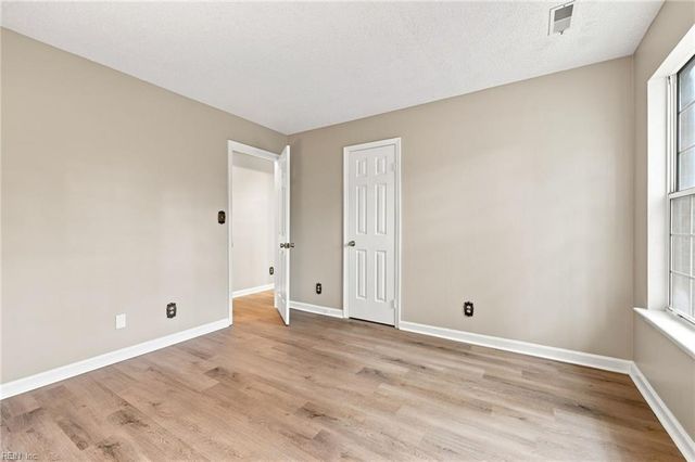 9 Sea Cove CT, Hampton, VA 23669