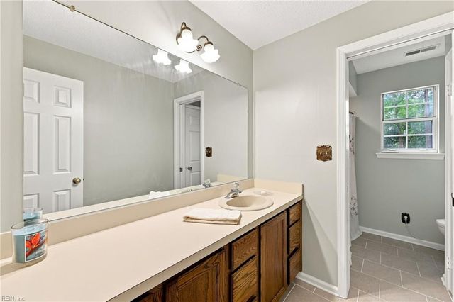 9 Sea Cove CT, Hampton, VA 23669
