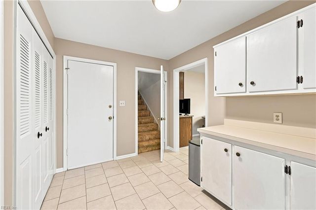 9 Sea Cove CT, Hampton, VA 23669