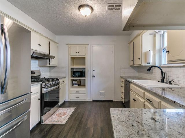 5320 NW 115th Street, Oklahoma City, OK 73162