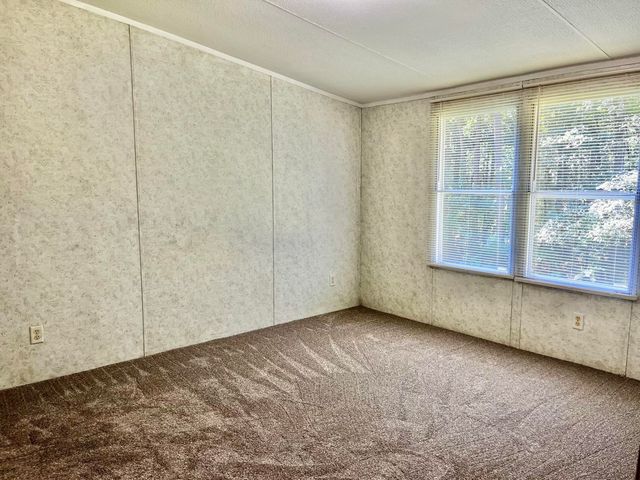 1288 Flint Hill RD, Moneta, VA 24121