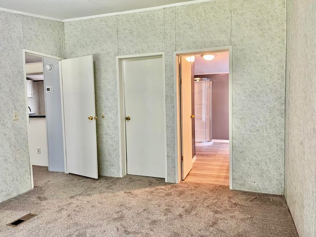 1288 Flint Hill RD, Moneta, VA 24121