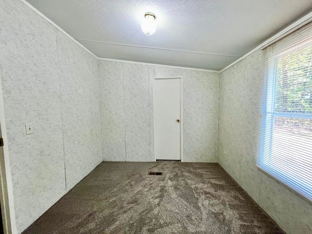 1288 Flint Hill RD, Moneta, VA 24121