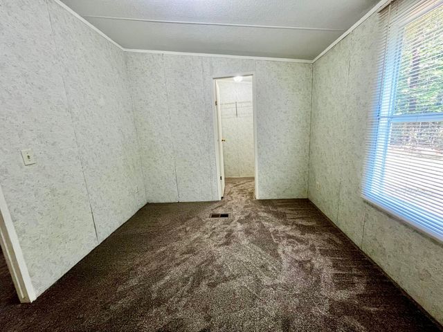 1288 Flint Hill RD, Moneta, VA 24121