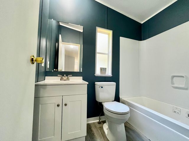 1288 Flint Hill RD, Moneta, VA 24121