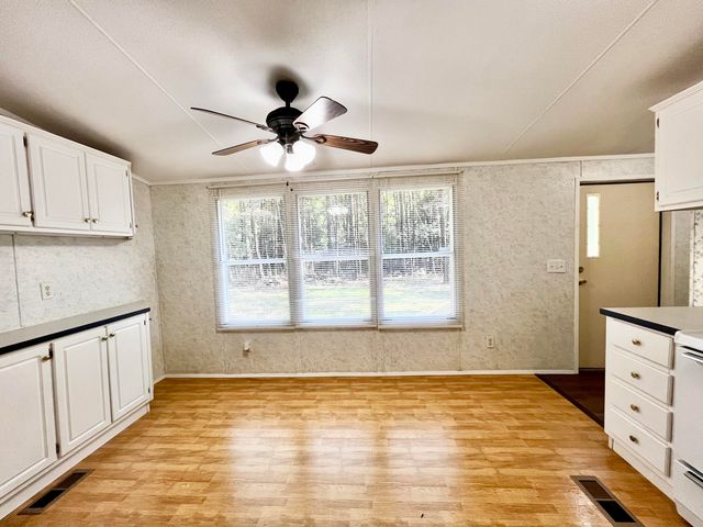 1288 Flint Hill RD, Moneta, VA 24121