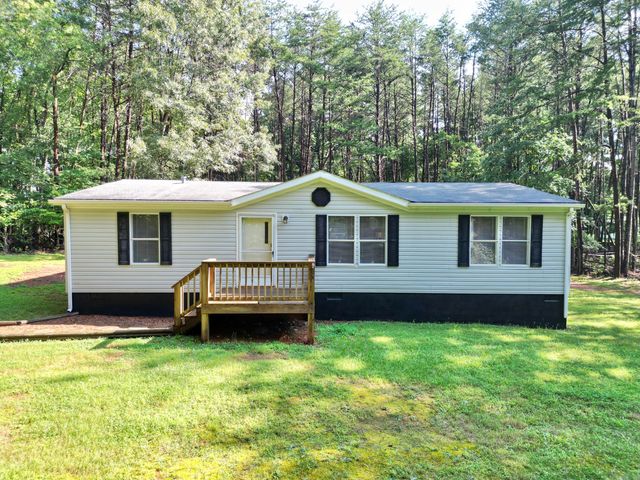 1288 Flint Hill RD, Moneta, VA 24121