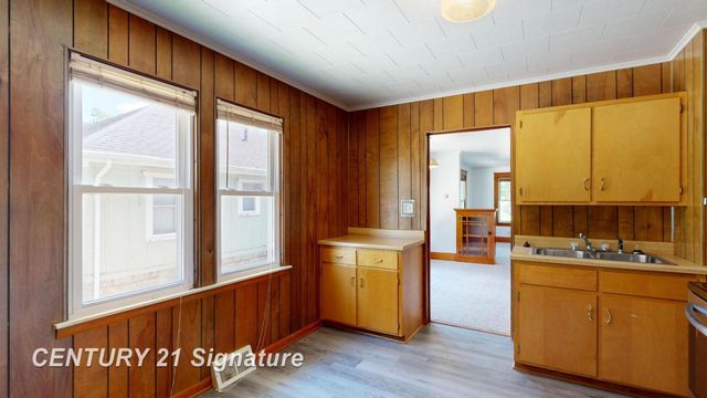 1548 Maine Street, Saginaw, MI 48602