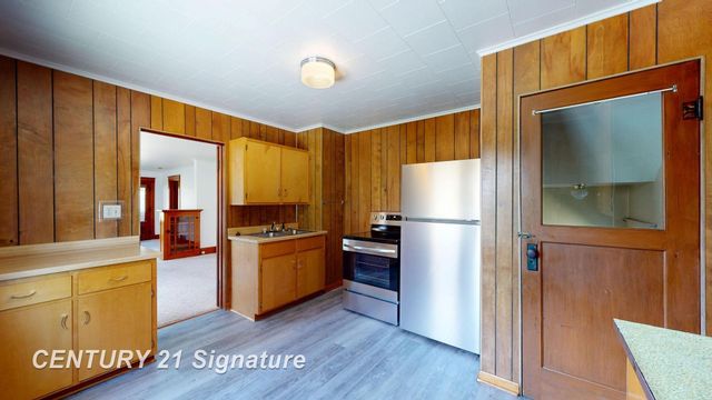 1548 Maine Street, Saginaw, MI 48602